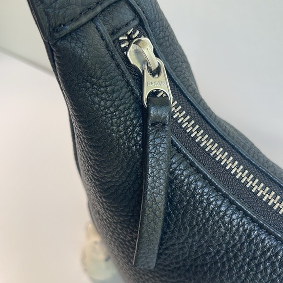 BAGGU Original Release Small Leather Crescent Bag In Black - Picture 7 of 17